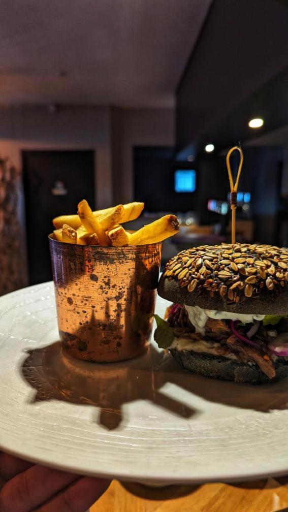 Hotel Du Port Bar Restaurant 萨尔佐 外观 照片