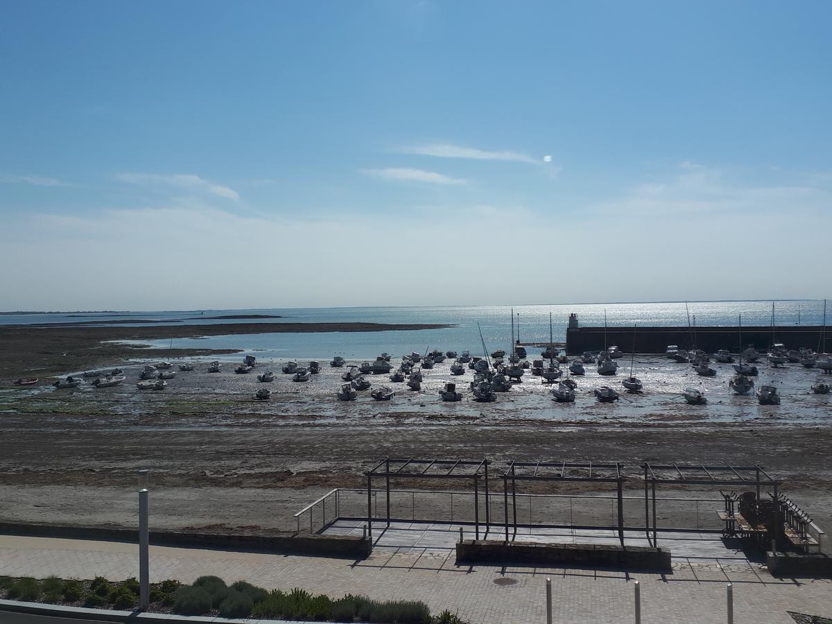 Hotel Du Port Bar Restaurant 萨尔佐 外观 照片